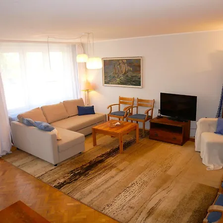 Captain's 110m2, Near Sopot, Beaches, With A Garden, Grill & Free Parking Ferienhaus *